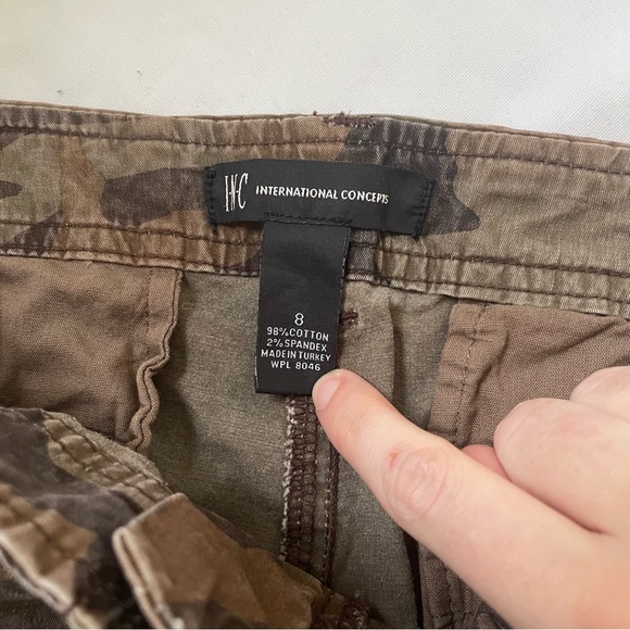 International Concepts embellished camo print cargo pants jogger style size 8 - Picture 2 of 15